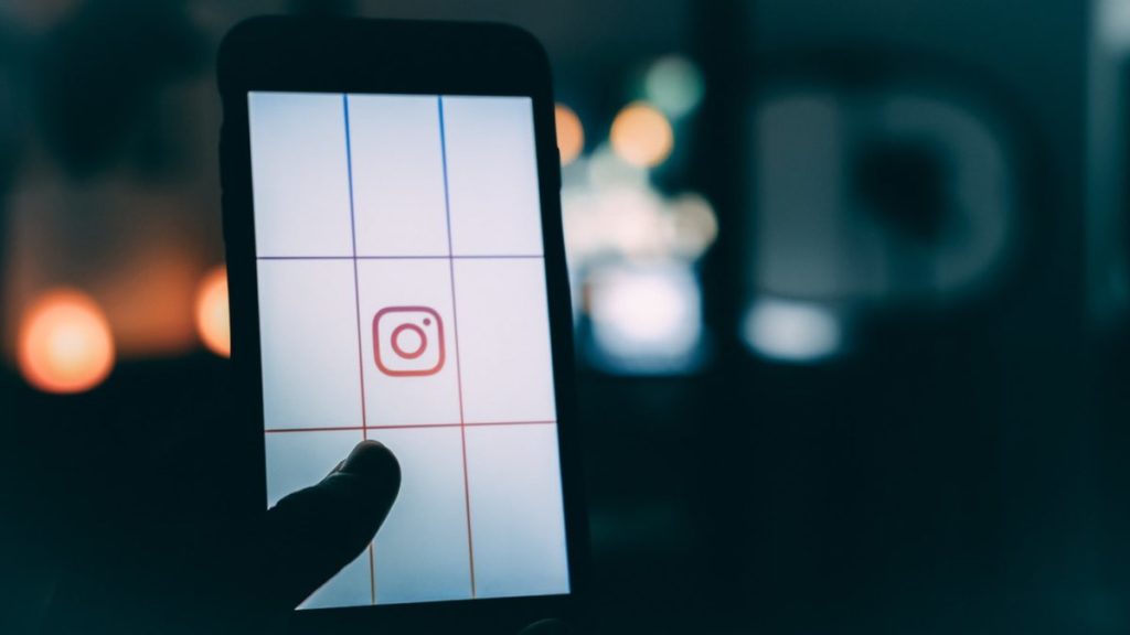 5 Tips to gain famous on Instagram smartly